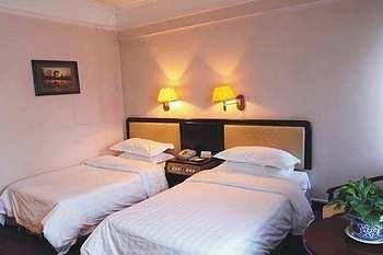 Urumqi Jingu Hotel Экстерьер фото