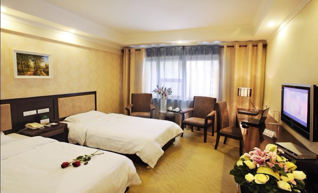 Urumqi Jingu Hotel Экстерьер фото